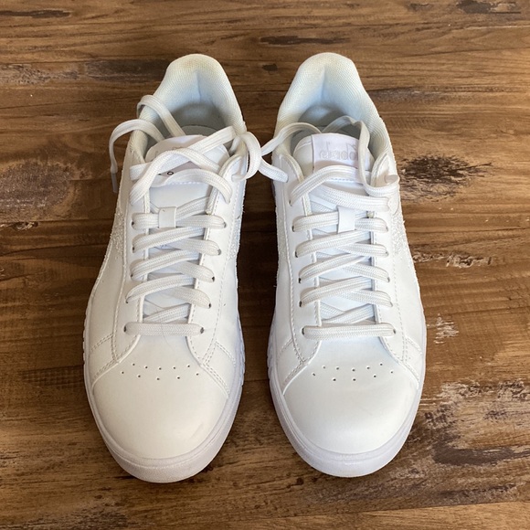 Diadora white sneakers women’s size US 8, EU 39 - Picture 3 of 8